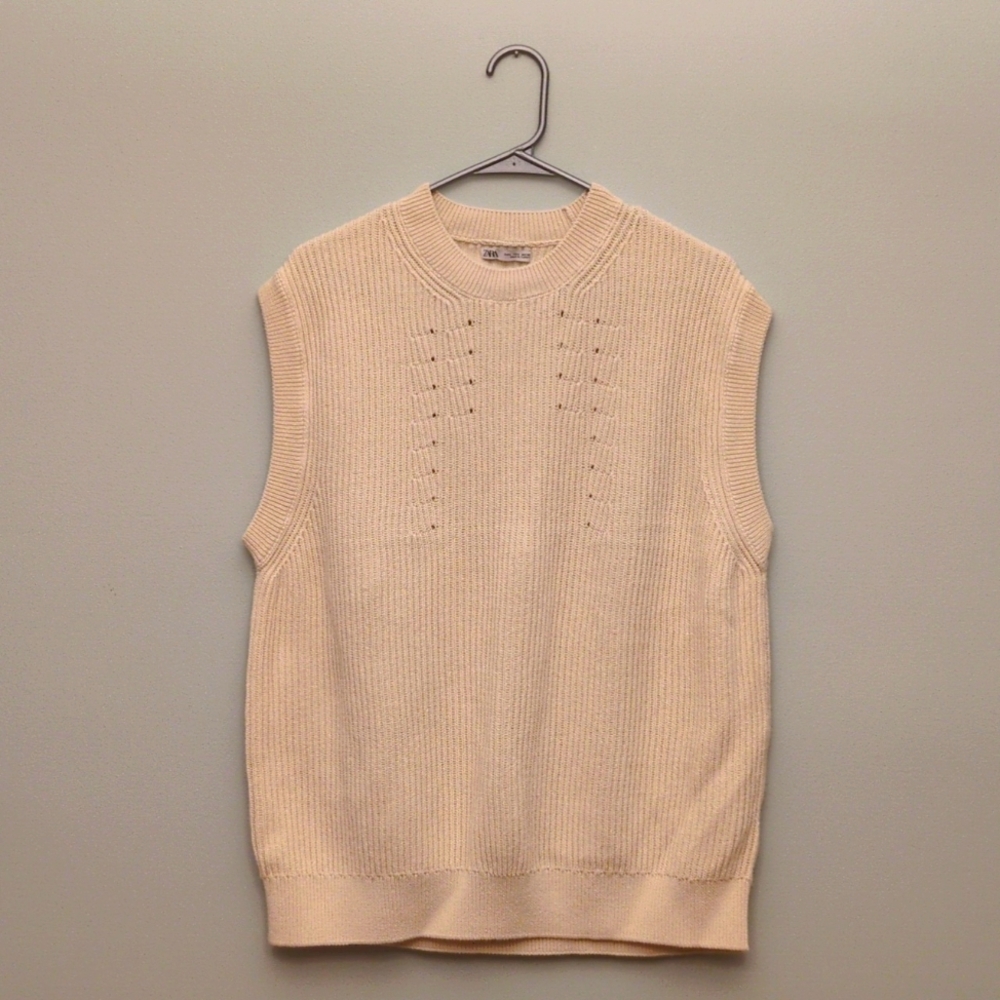 Sweater Vest
